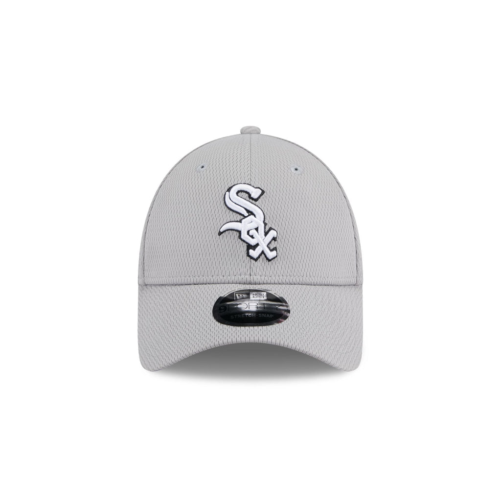 Chicago White Sox Gray 9FORTY Stretch-Snap Hat