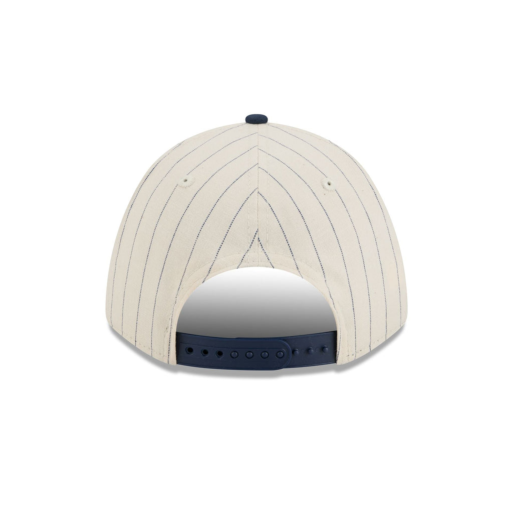 Chicago Cubs Linen 9FORTY M-Crown Snapback Hat
