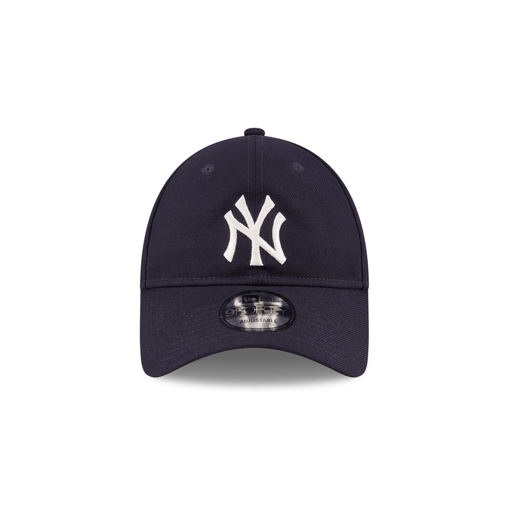 Fear of God Essentials New York Yankees 9FORTY Adjustable Hat