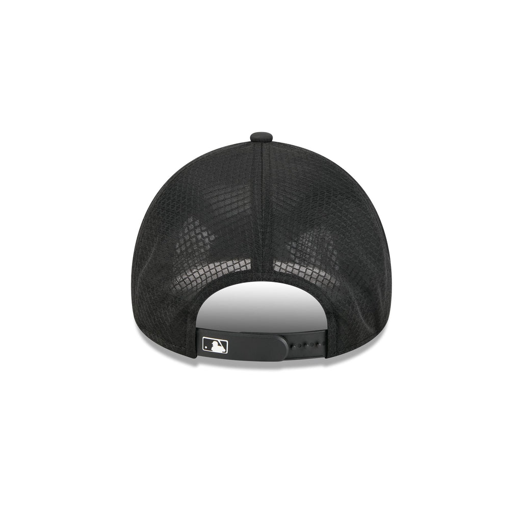 Miami Marlins 2026 Batting Practice Alt Marlin 9FORTY APEX Trucker Hat