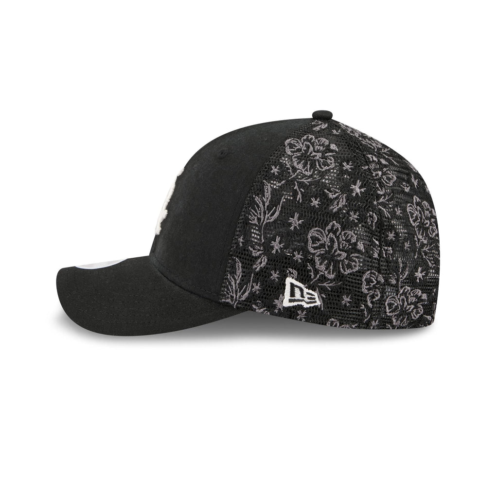 Chicago White Sox Floral Mesh Women's 9FORTY M-Crown Trucker Hat