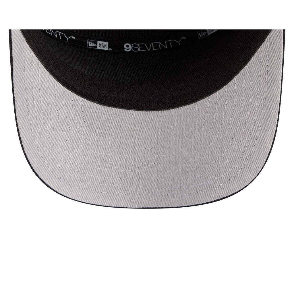 San Francisco Giants Property of Patch Split Panel 9SEVENTY Stretch-Snap Hat
