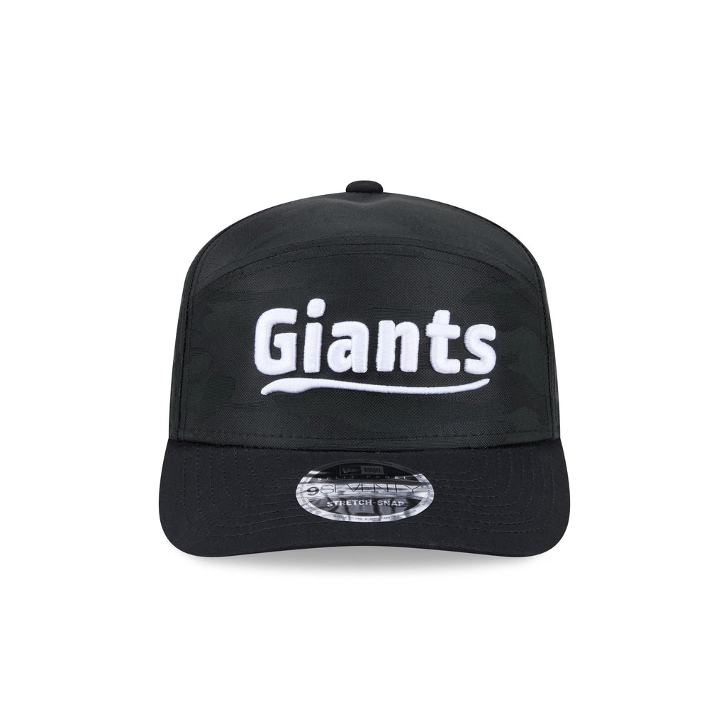 San Francisco Giants Black Camo Split Panel 9SEVENTY Stretch-Snap Hat