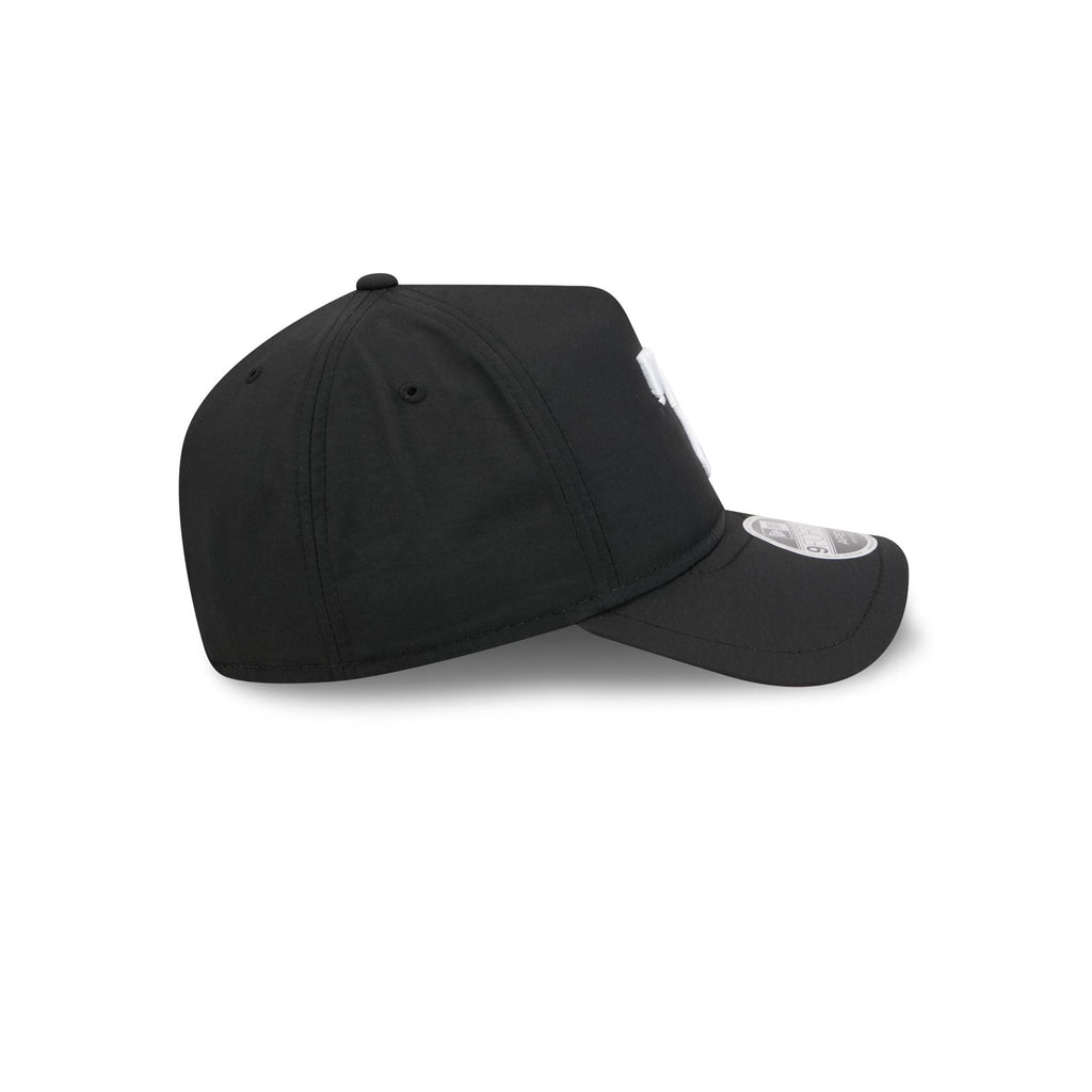 Texas Rangers Black 9FORTY APEX Snapback Hat