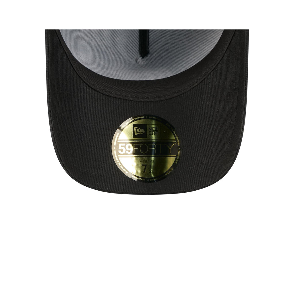 Chicago Cubs Waxed Canvas Black 59FORTY A-Frame Fitted Hat