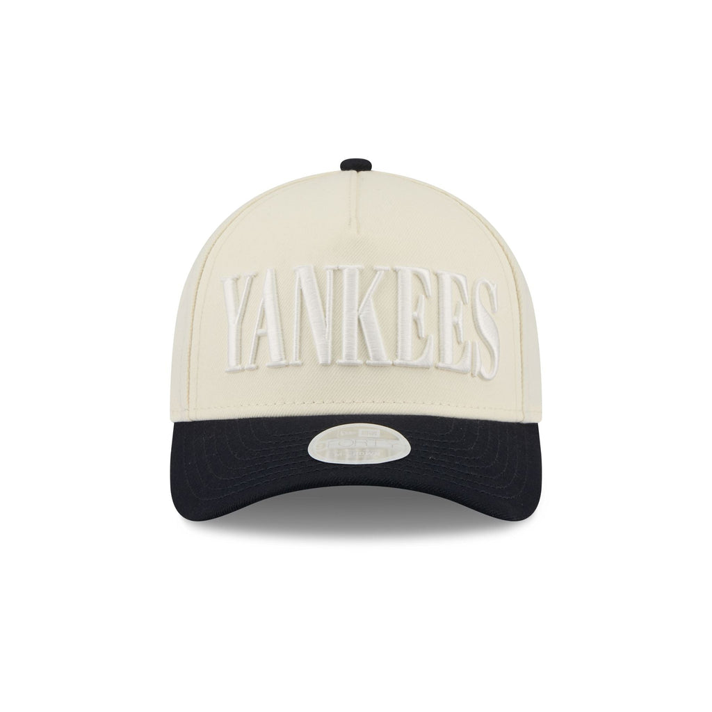 New York Yankees Two Tone Chrome Women's 9FORTY M-Crown A-Frame Snapback Hat