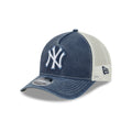 New York Yankees Frayed Logo 9FORTY M-Crown A-Frame Trucker Hat