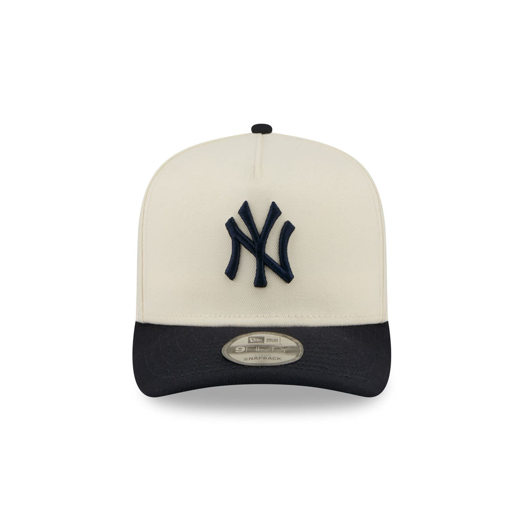 New York Yankees Statement Back Chrome White 9FIFTY A-Frame Snapback Hat