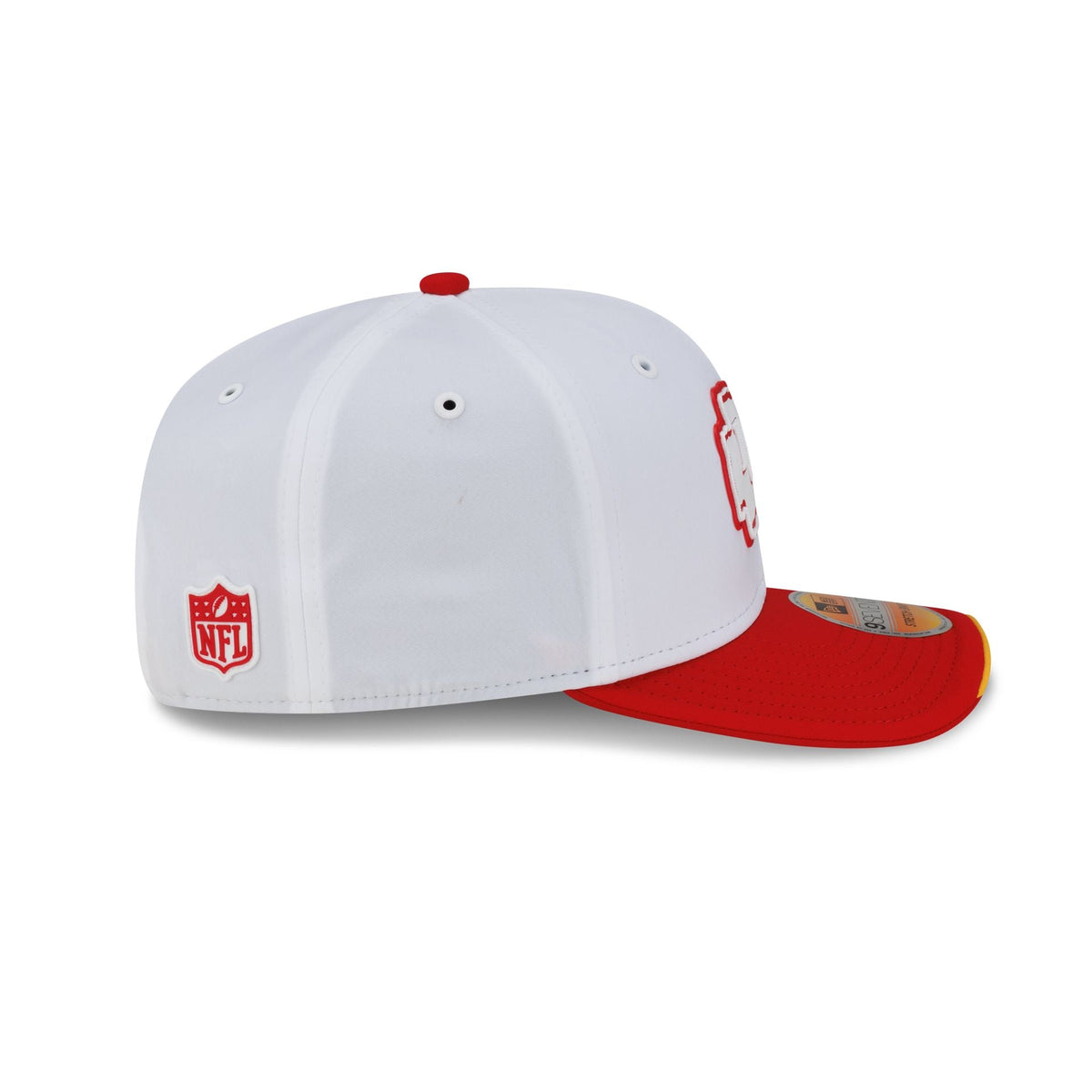 Kansas City Chiefs 2026 Sideline White 9SEVENTY Stretch-Snap Hat