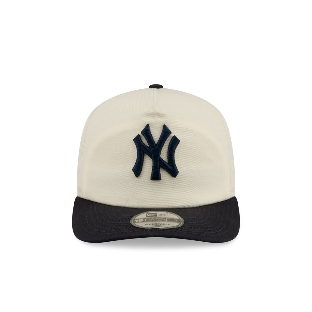 New York Yankees Seinfeld Chrome White 19TWENTY Snapback Hat