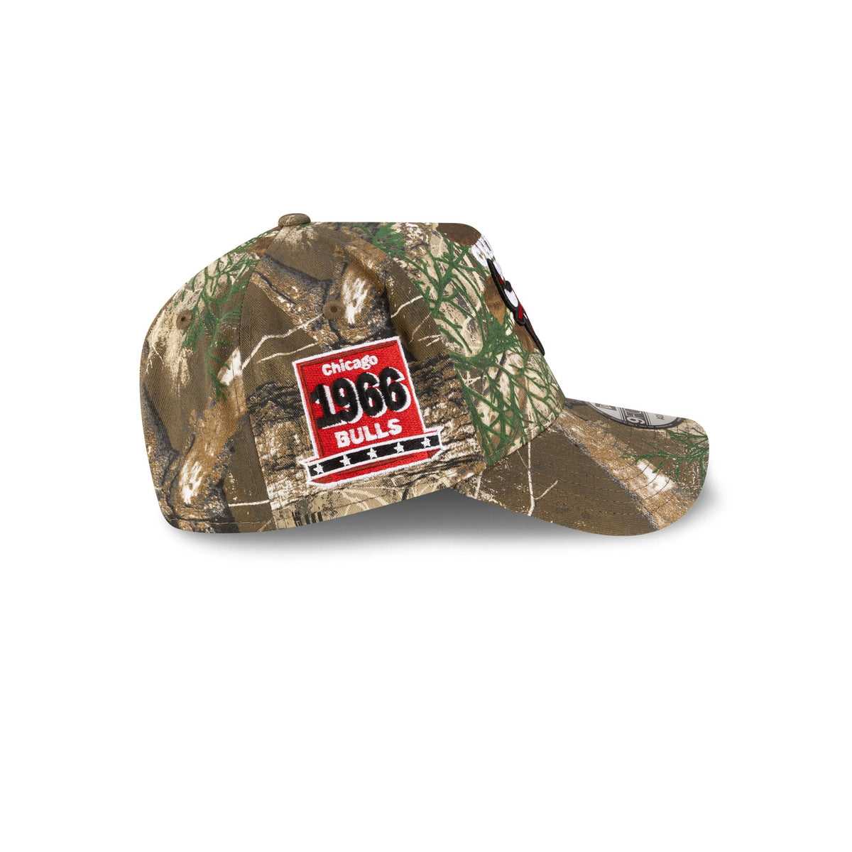 Chicago Bulls 1966-Present Hardwood Classics Realtree 9FORTY A-Frame Snapback Hat