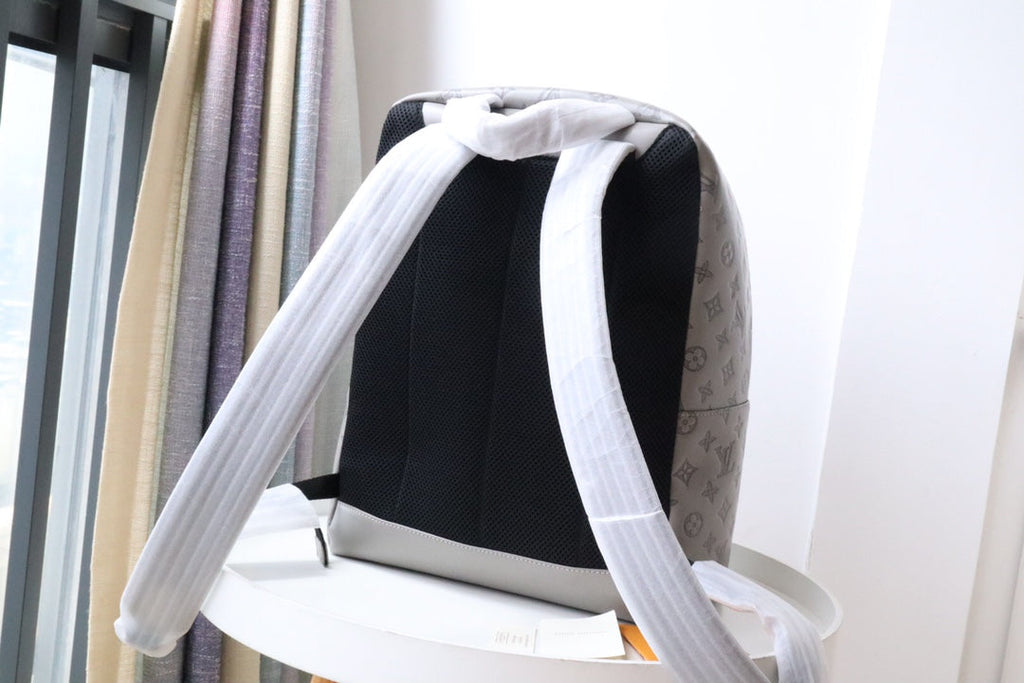 LV Backpack (Racer - Grey)